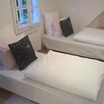 Pod Zamkiem 3* Wlen