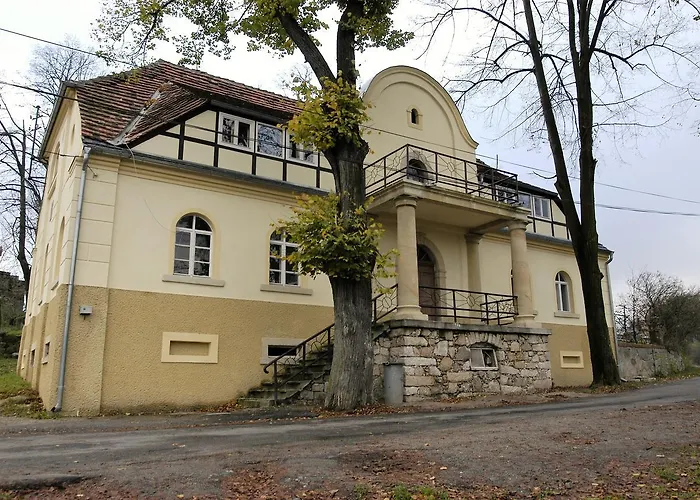 Aparthotel Pod Zamkiem 3*