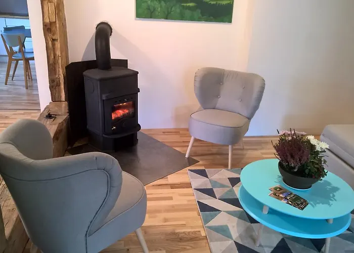 Pod Zamkiem Aparthotel 3*